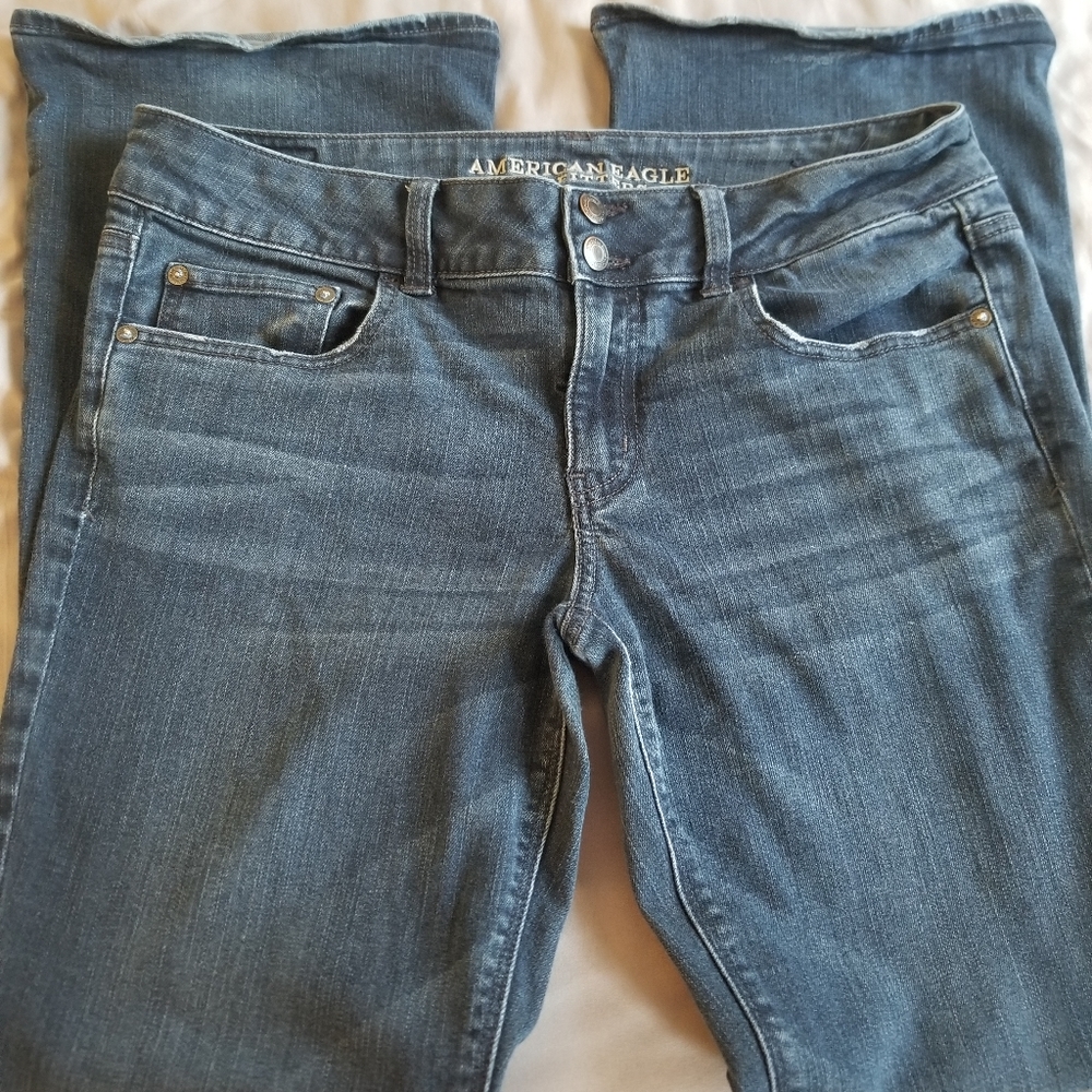 American Eagle Artist Jeans